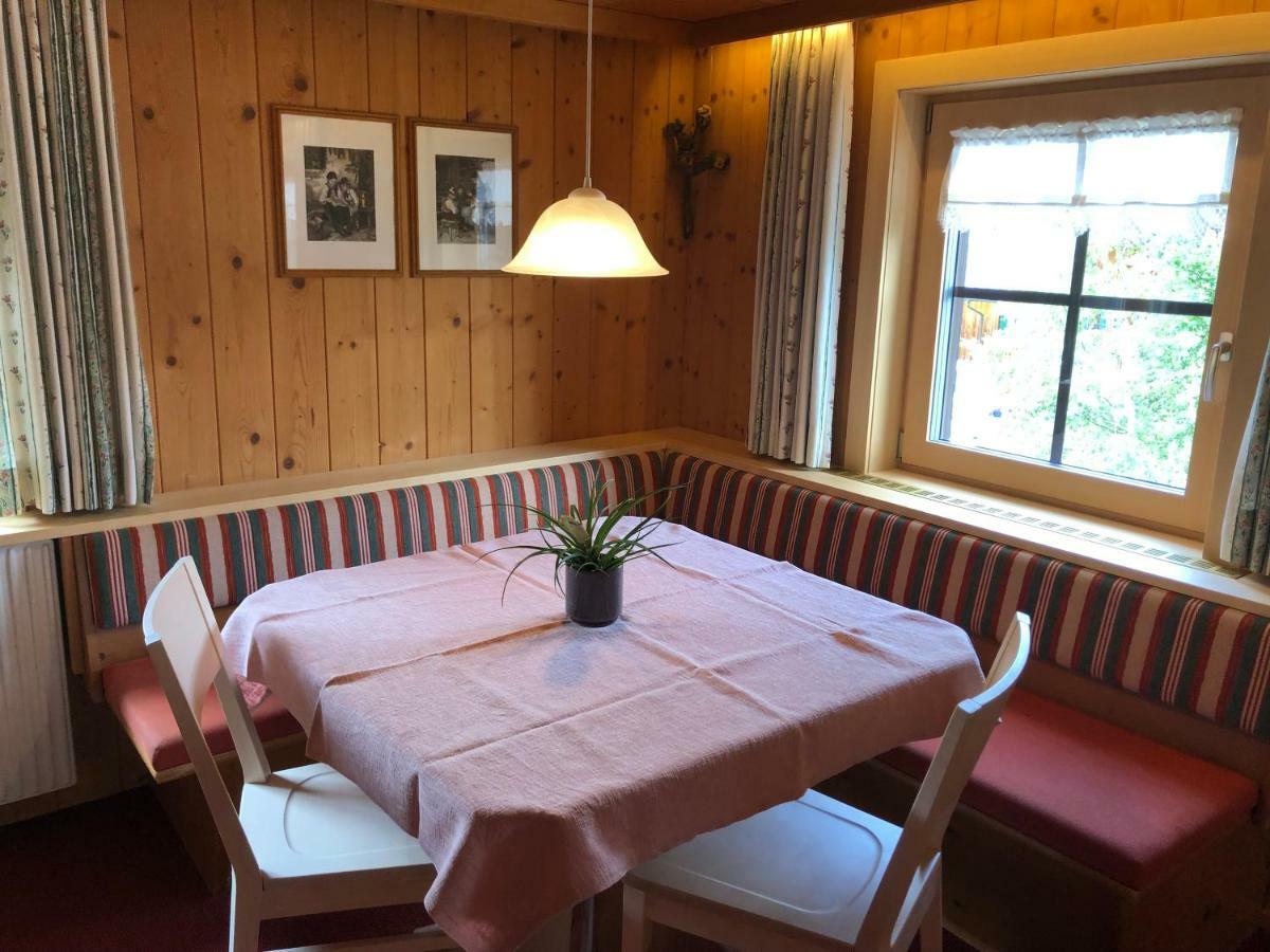 Haus Gstueat Apartment Lech am Arlberg Ngoại thất bức ảnh